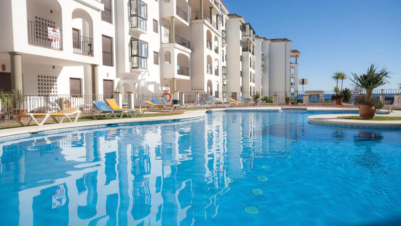 Lovely 2-Bed Apartment In Marina De La Duquesa Castillo de Sabinillas Kültér fotó