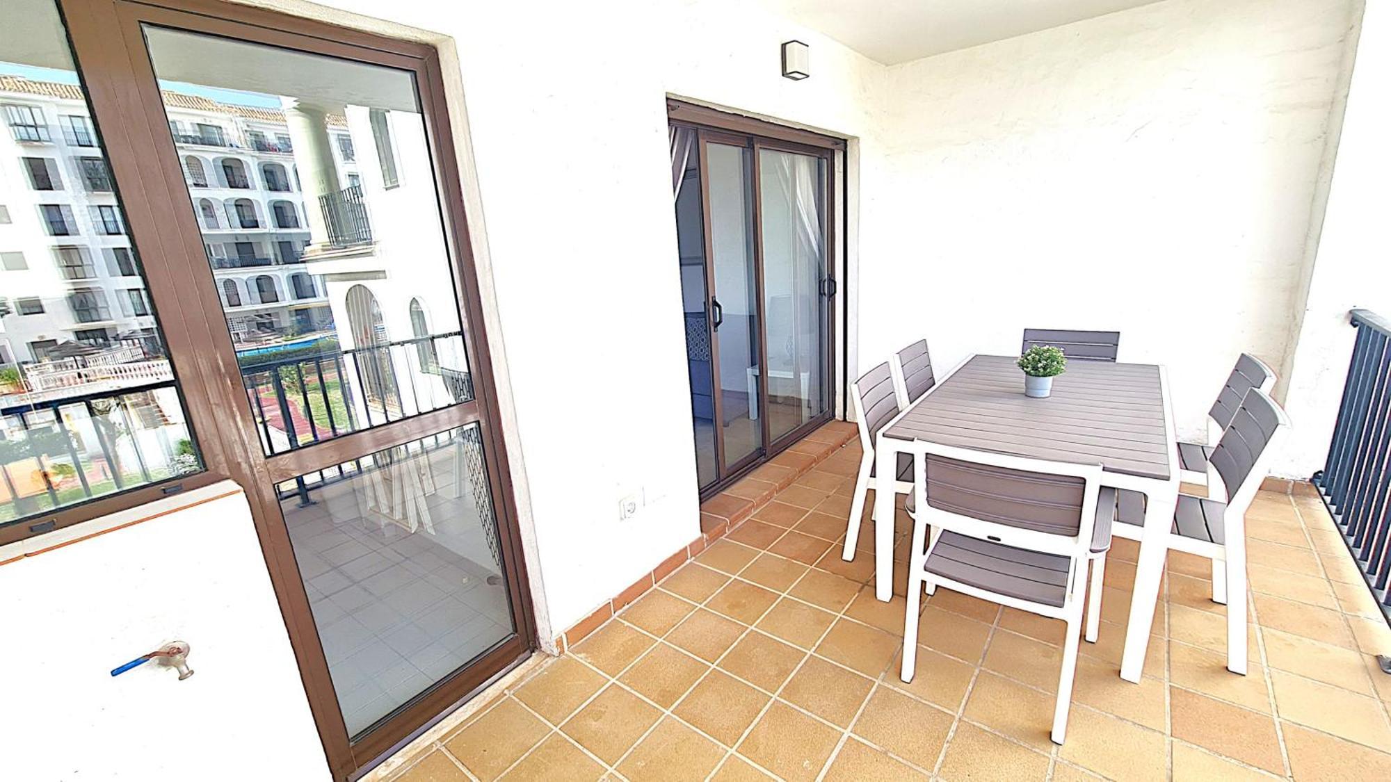 Lovely 2-Bed Apartment In Marina De La Duquesa Castillo de Sabinillas Kültér fotó