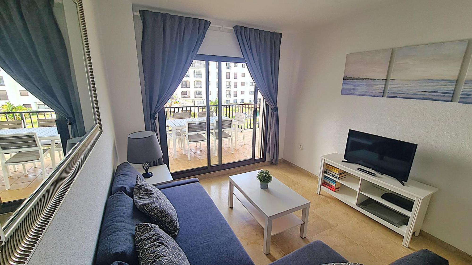 Lovely 2-Bed Apartment In Marina De La Duquesa Castillo de Sabinillas Kültér fotó